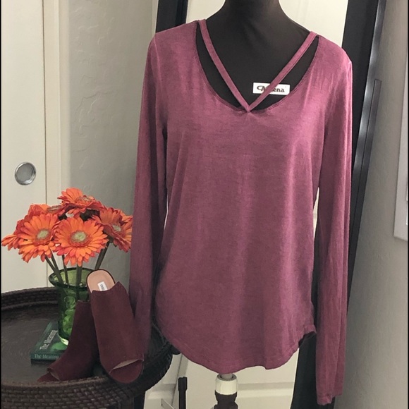 Poof! Tops - Poof Soft & Cozy long sleeve berry colored…